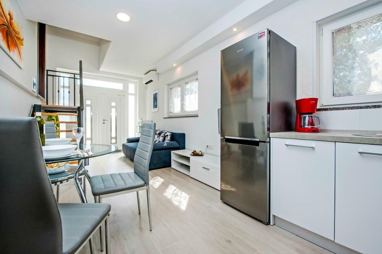 Apartment Anastasia Rovinj Buitenkant foto