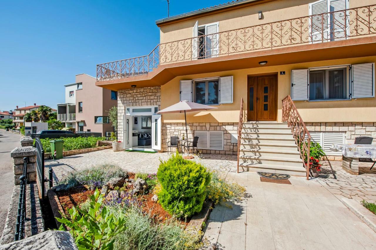 Apartment Anastasia Rovinj Buitenkant foto
